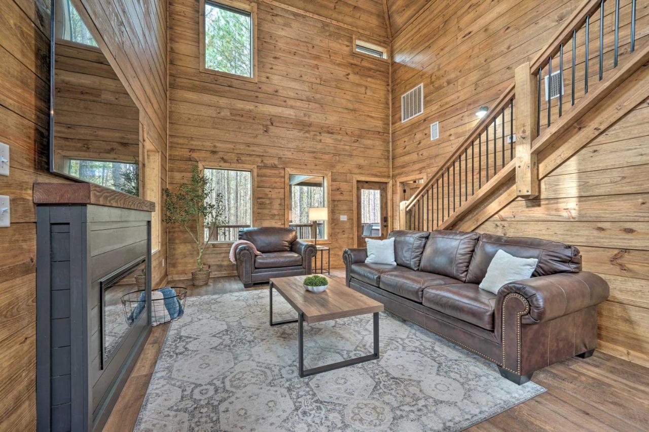 Sutton Ridge Cabin Rental Hot Tub And Swing Set! Broken Bow Εξωτερικό φωτογραφία