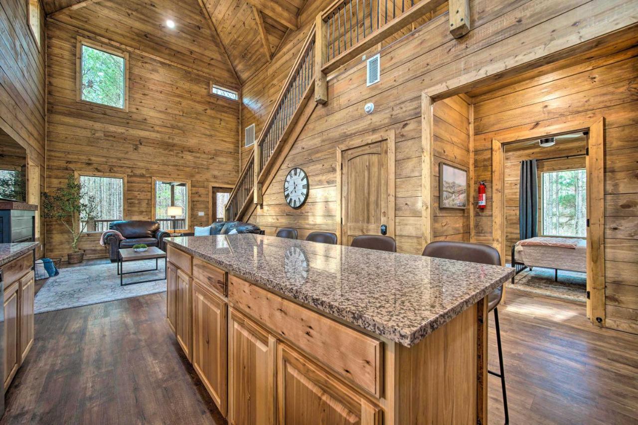 Sutton Ridge Cabin Rental Hot Tub And Swing Set! Broken Bow Εξωτερικό φωτογραφία